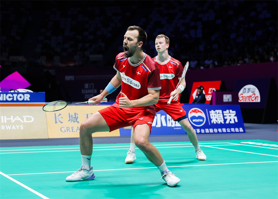 仍将是主教 仍将是主教