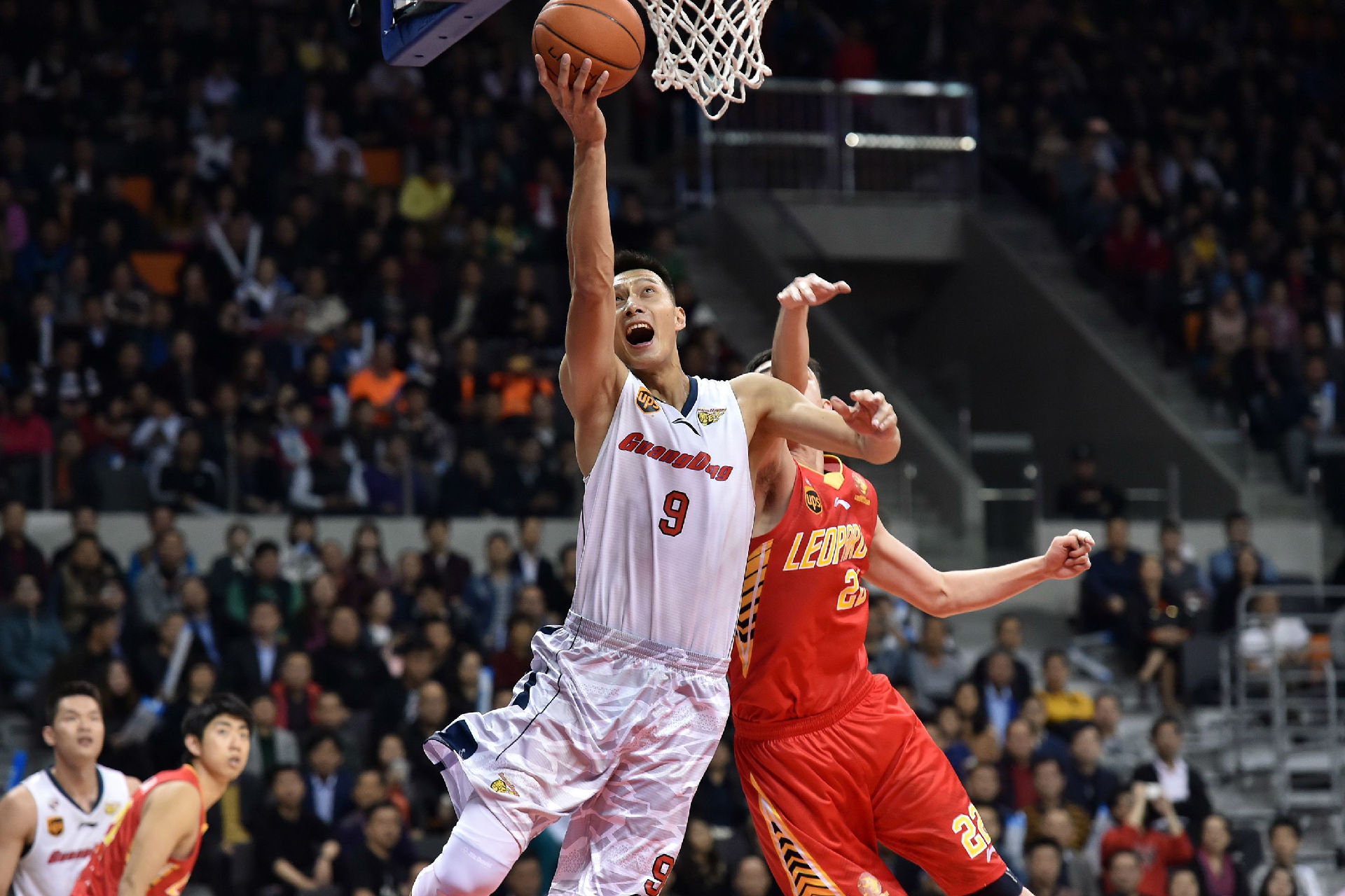 更是场上场 更是场上场